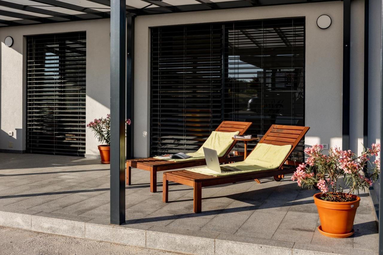 Appartamento Sunny Hill Vremski Britof Esterno foto